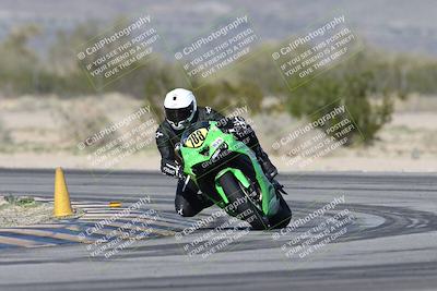 media/Jan-15-2026-Racers Edge (Thu) [[dfebeb70ab]]/3-B Group/Session 4 (Turn 5)/